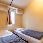 Nyaraló Mobilhome Le Chataignier Saint-Pompont