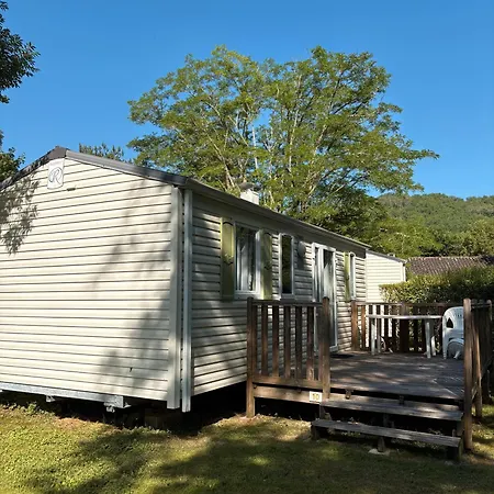 Mobilhome Le Chataignier Holiday home