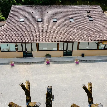 Mobilhome Le Chataignier Vakantiehuis *